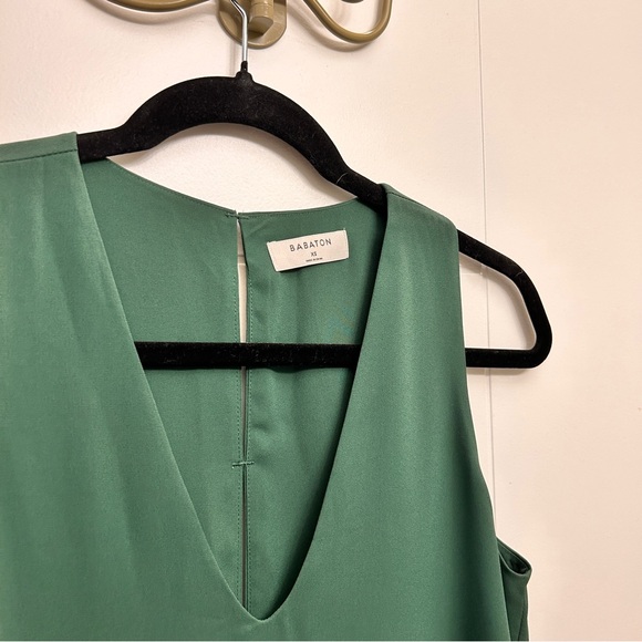 BABATON | Aritzia Maddox Sleeveless Blouse | XS - Picture 3 of 4